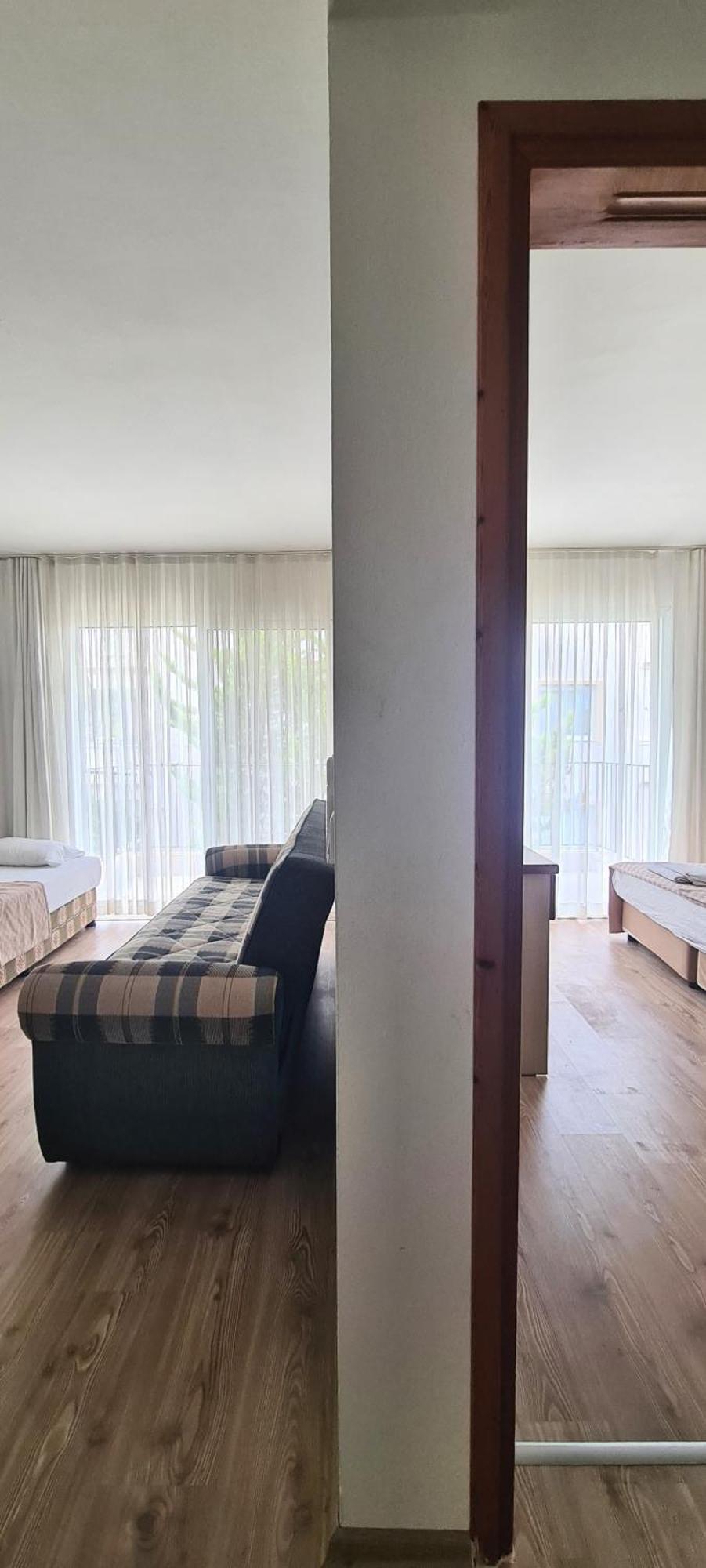 Fora Apart Otel Cesme Ngoại thất bức ảnh