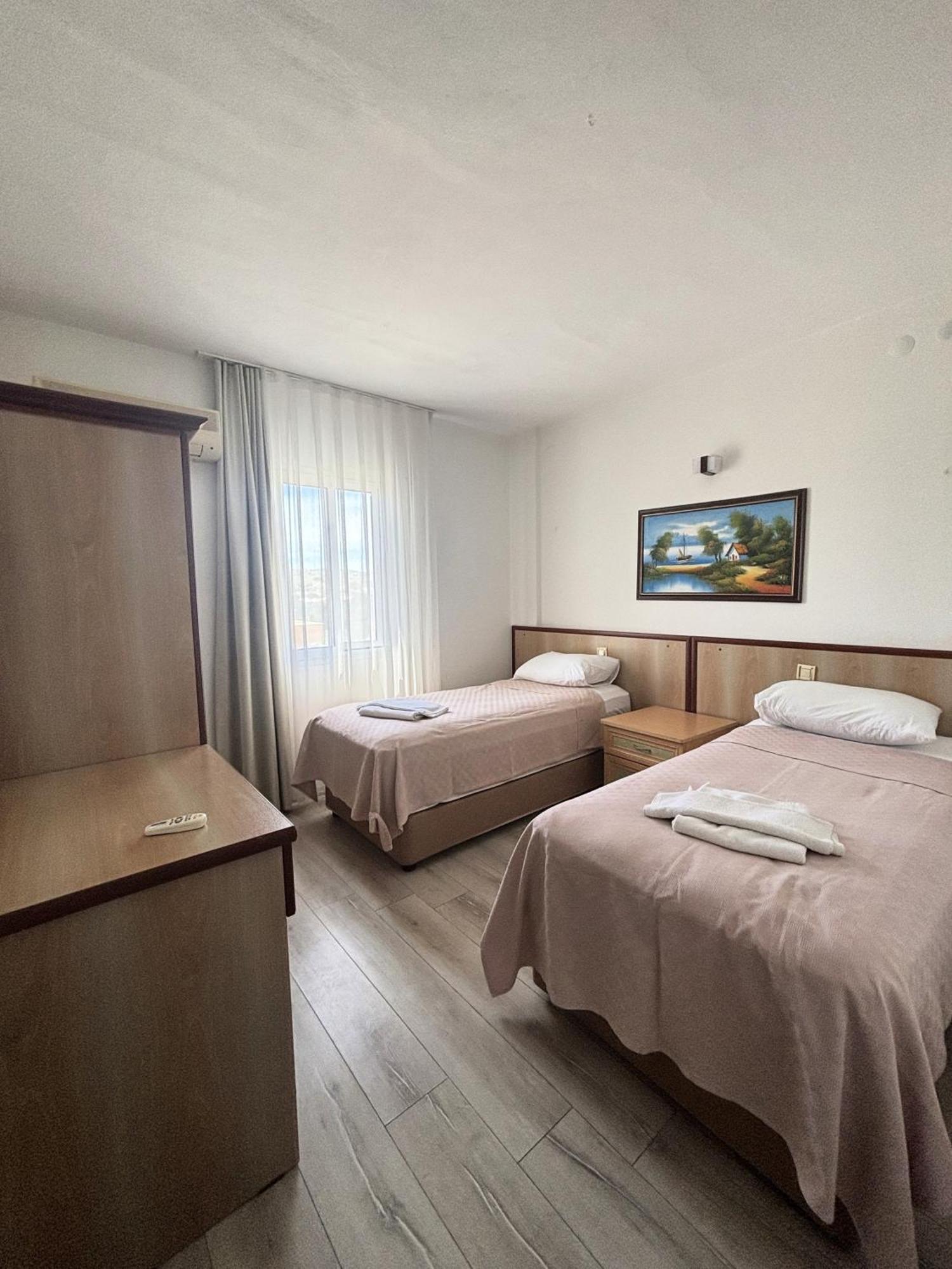 Fora Apart Otel Cesme Ngoại thất bức ảnh